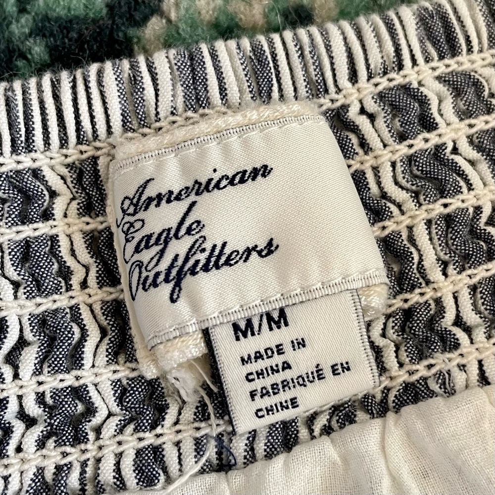 American Eagle Outfitters Blue Striped Seersucker Skirt Size Medium Lined Summer - Picture 3 of 11